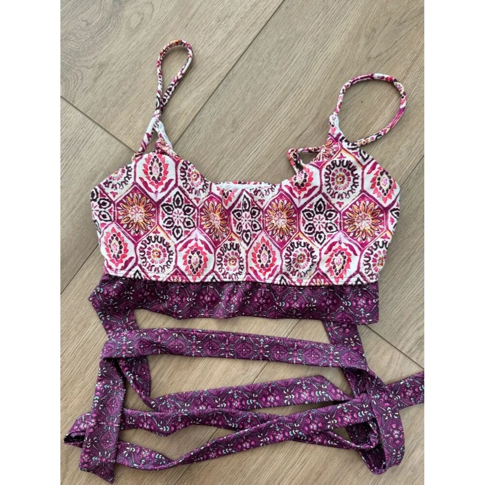 VENUS Printed Bikini Set in Red and Purple - Size Small